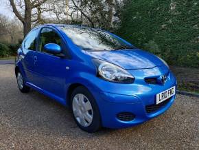 TOYOTA AYGO 2010 (10) at Armstrong Watford