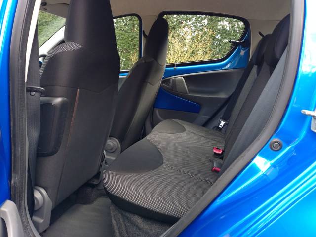 2010 Toyota Aygo 1.0 VVT-i Blue 5dr CAT N